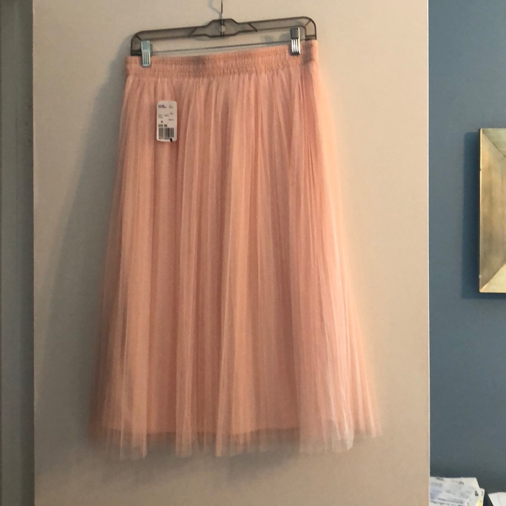 Tulle pink midi skirt